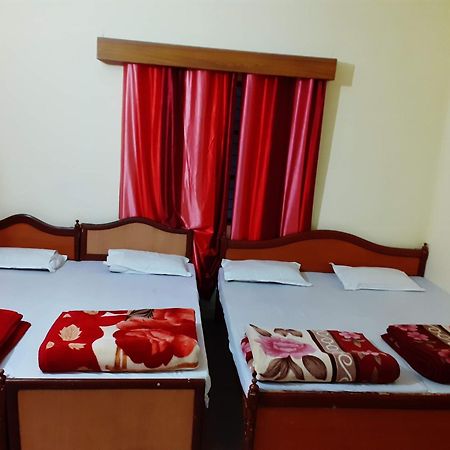 Hotel Jagat Raj, Sitapur Sitapur  Экстерьер фото