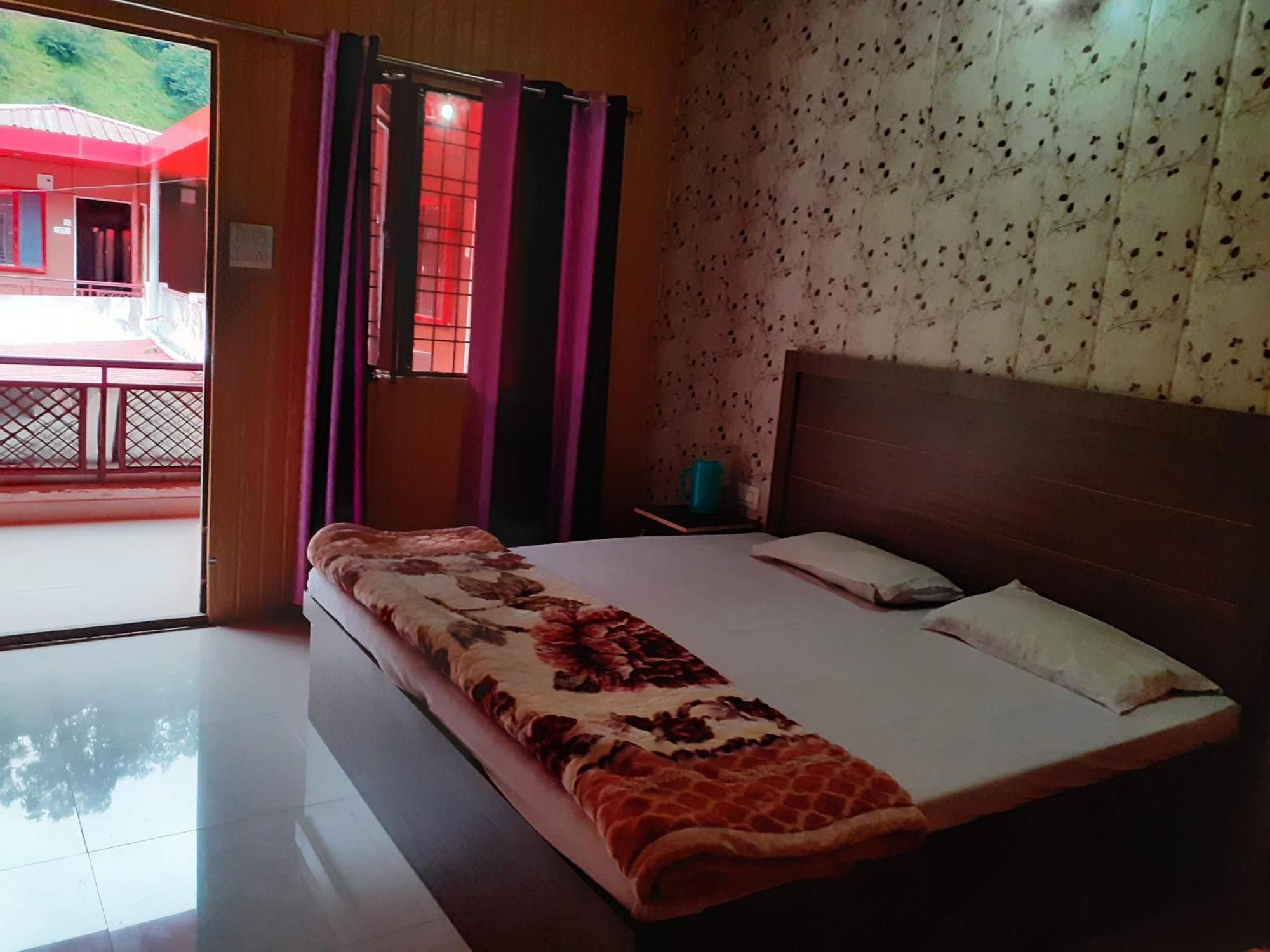 Hotel Jagat Raj, Sitapur Sitapur  Экстерьер фото